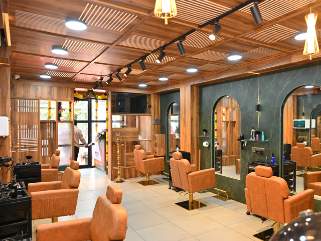 SR Miracle Salon Gallery