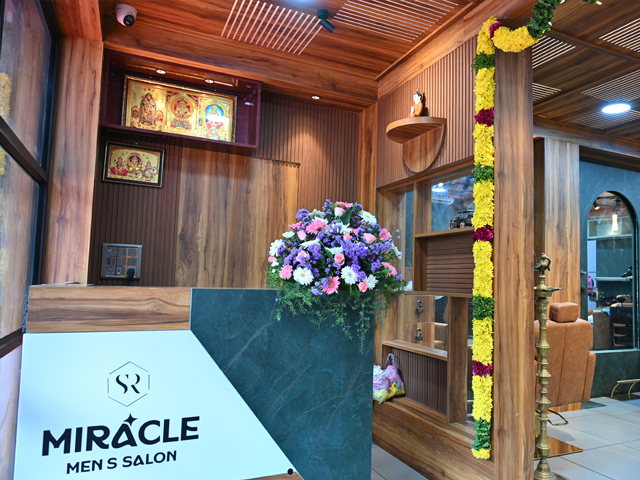 SR Miracle Salon Gallery