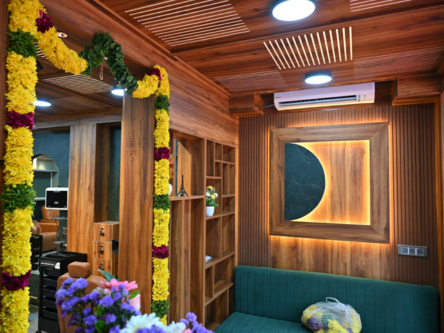 SR Miracle Salon Gallery